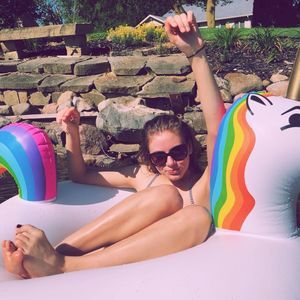 Meet your Posher, Phoebe